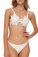 Top Triangulo con Bordado Marfil Lisbon